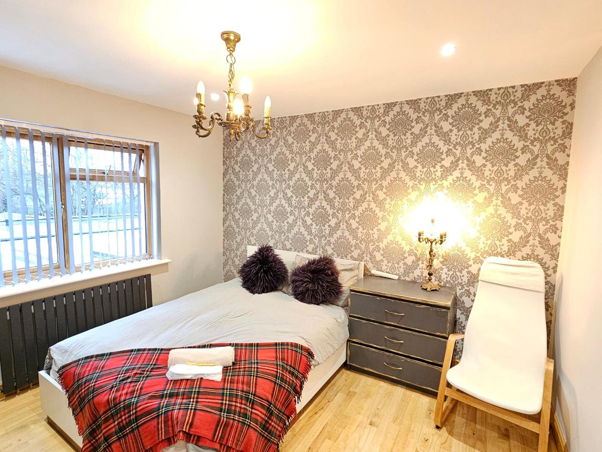 Beautiful Guest Rooms, Free Parking, 30Min Heathrow, 40Min Wembley, 60Min Central London Greenford  Luaran gambar