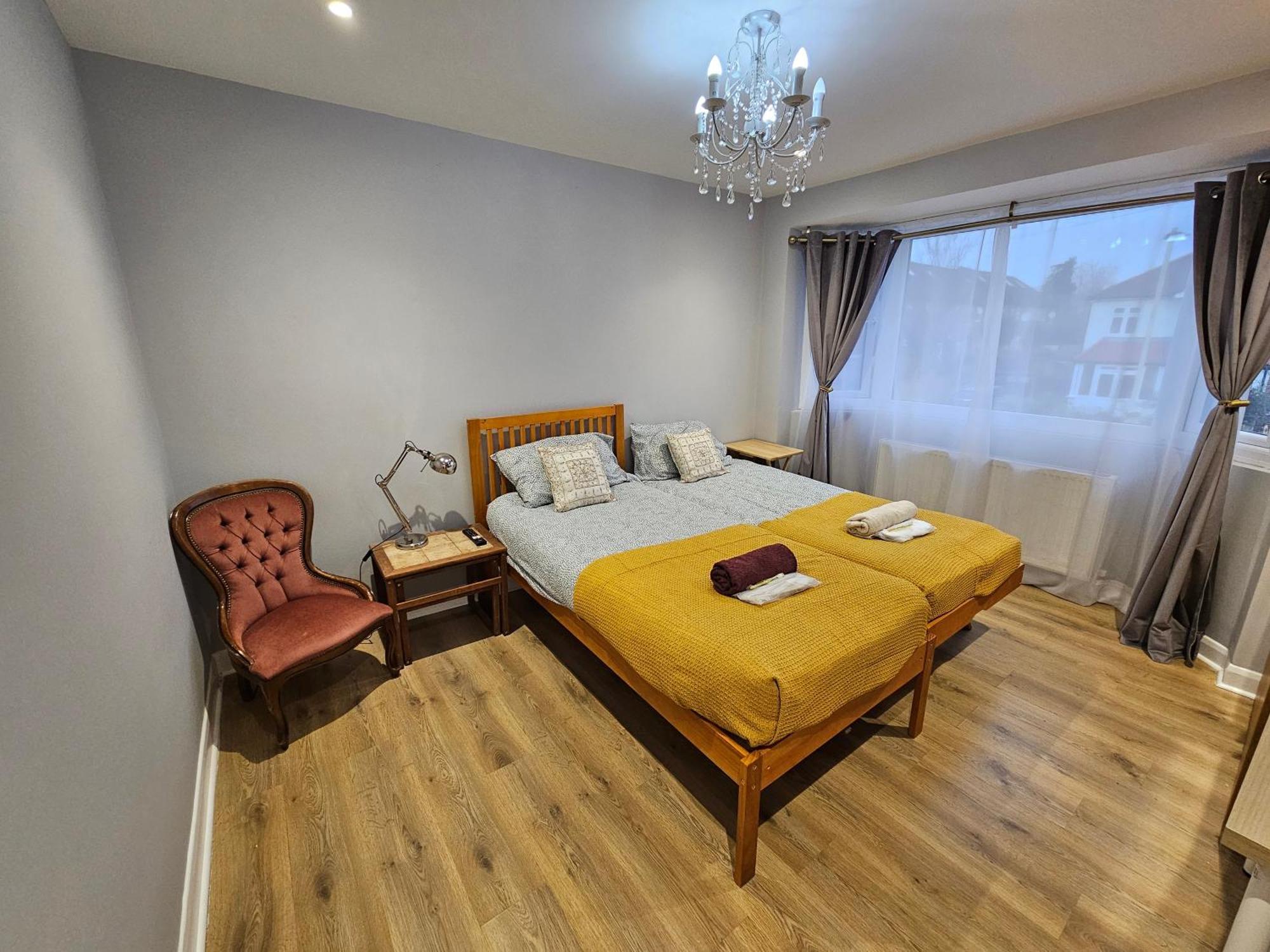 Beautiful Guest Rooms, Free Parking, 30Min Heathrow, 40Min Wembley, 60Min Central London Greenford  Luaran gambar